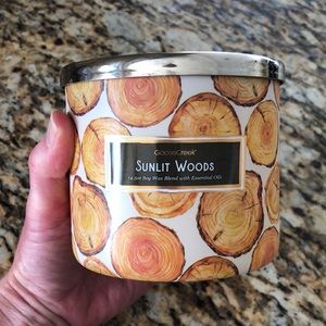 Goose Creek Candle - Sunlit Woods - 14.5 oz